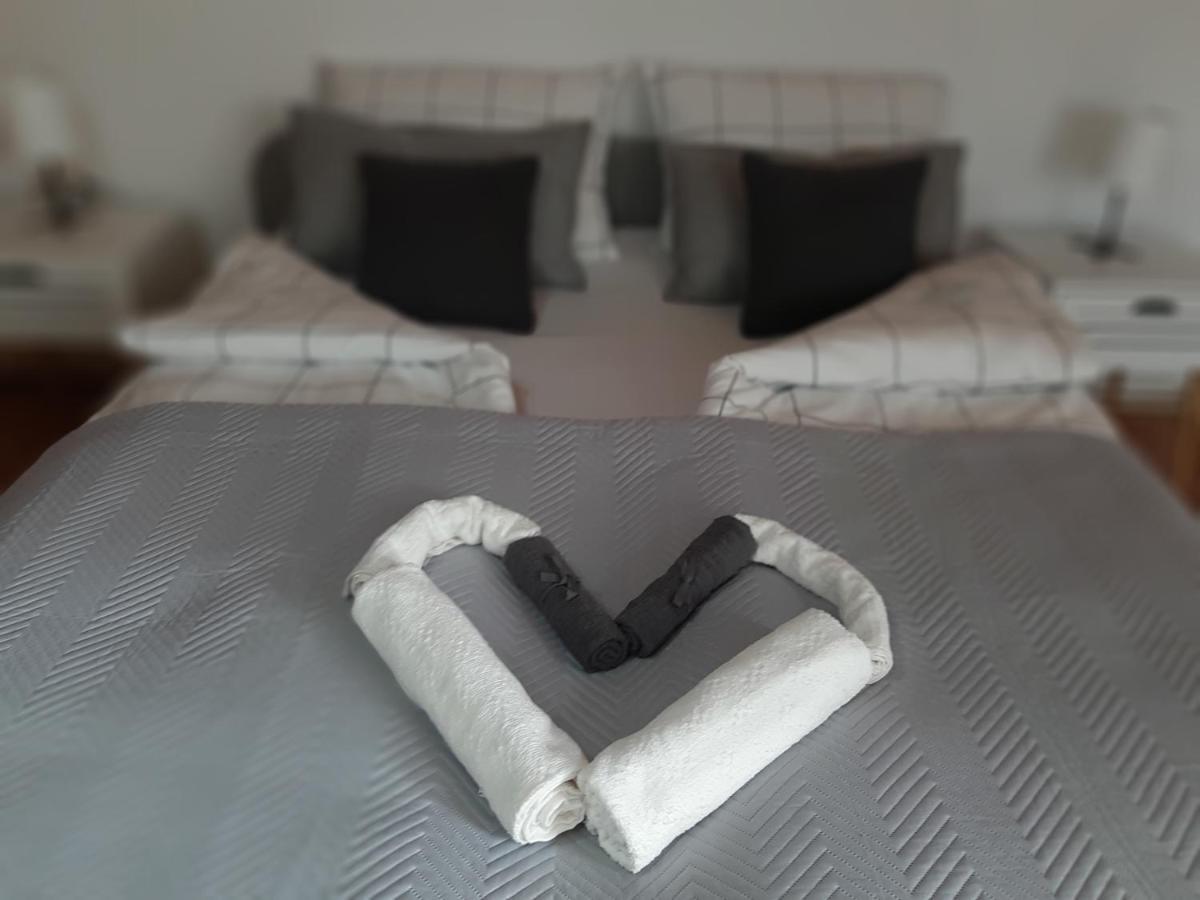 Apartman Ljiljan Ni Kültér fotó